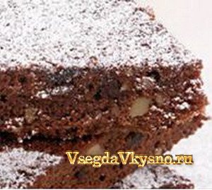 Пирожные с финиками и грецкими орехами