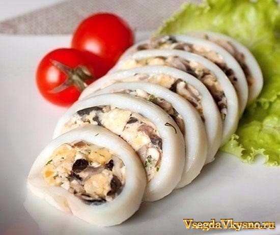 Кальмары фаршированные