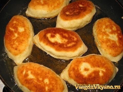 Пирожки на сметанном тесте